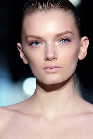 Look 18